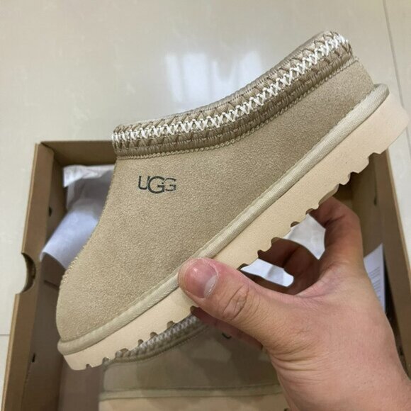 UGG Tasman Slipper Sand - Picture 2 of 5
